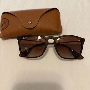 Ray-Ban Tortoise Brown Sunglasses
